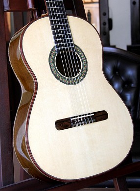 Lapacho Concert Guitar