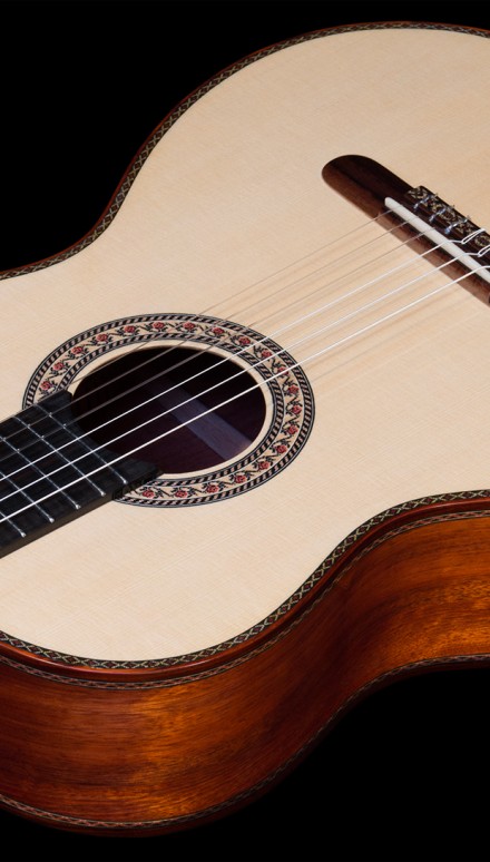Bloodwood B&S, German Spruce top Concert Classical Guitar